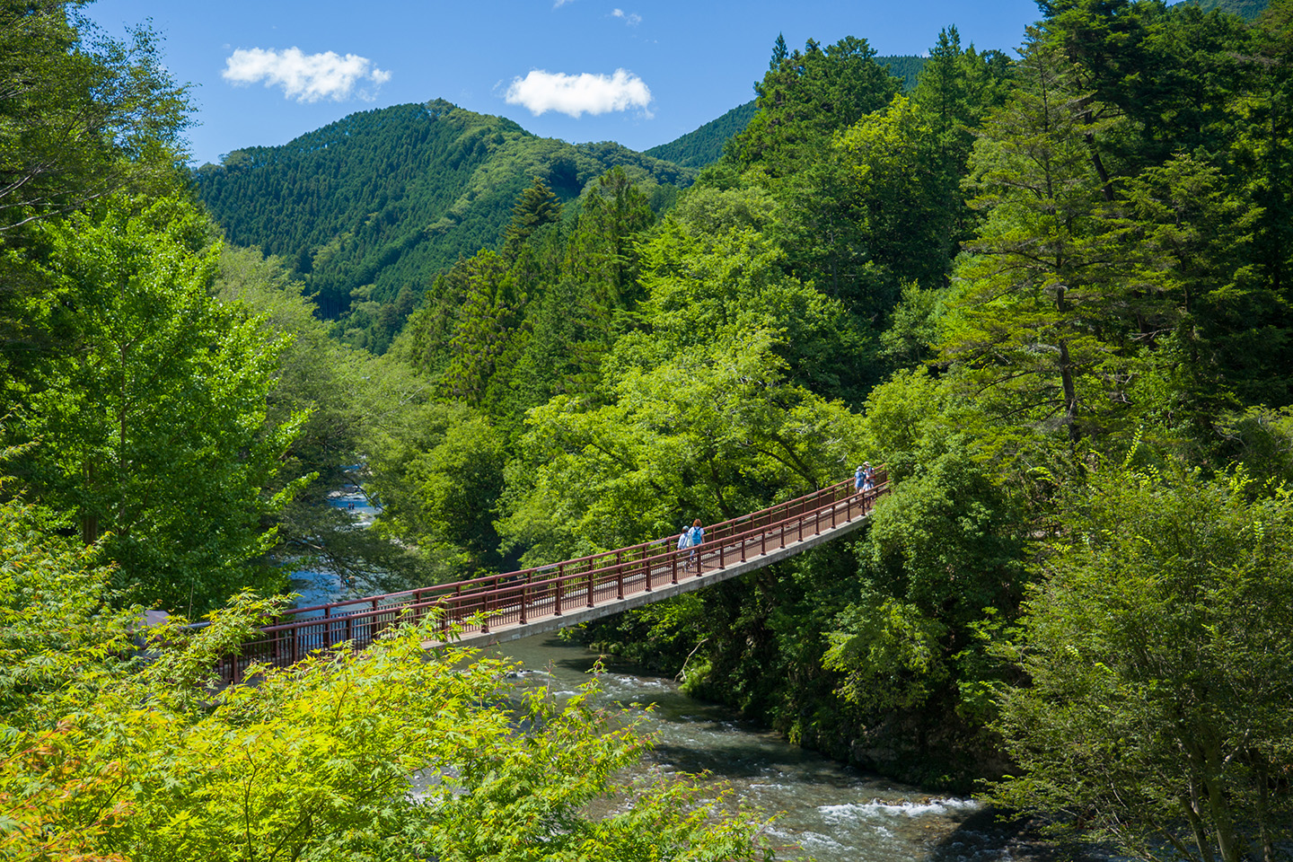秋川渓谷へのアクセスを紹介します。あきる野市