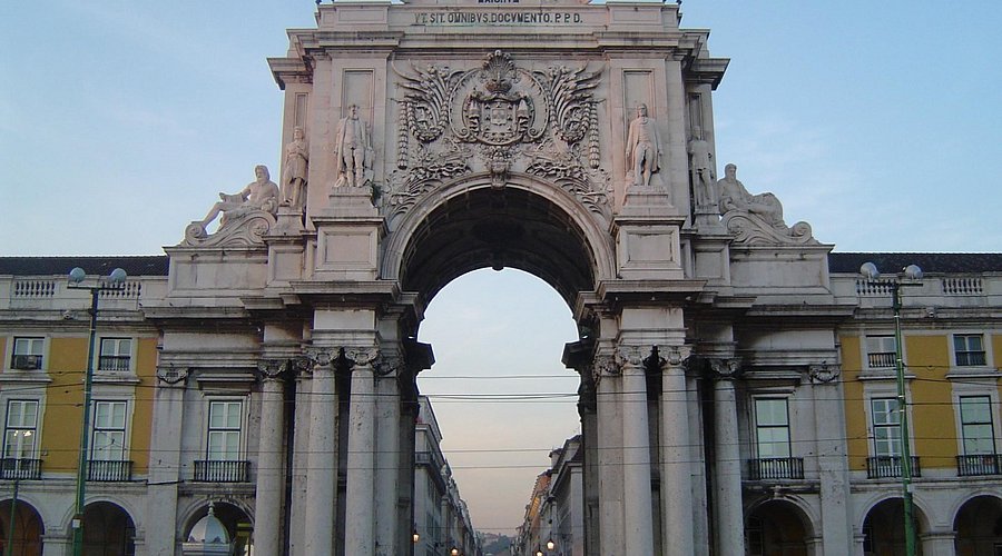 コメルシオ広場」 ⑧トラム28 ポルトガル・ヘルシンキ旅 2019年4月イタリアが好き！旅が好き