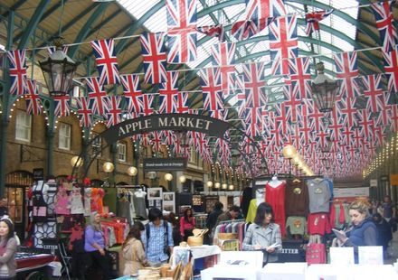 2025年 ロンドンのフリーマーケット・露店: ロンドンの 10 件のフリーマーケット・露店をチェックする