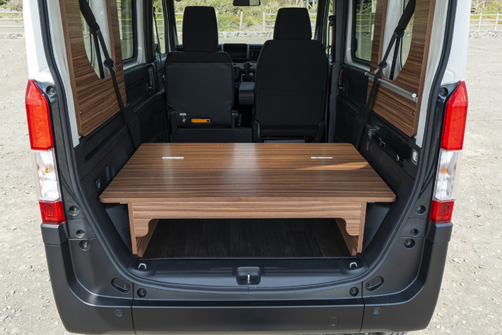 車中泊パッケージの納車🚗³₃ 今回はUSEDでご購入ありがとうございました🙇‍♂️ サブバッテリー付き、回転シートも付いてます。hikariautomadlys輝オートヒカリオートデリカデリカd5デリカd5カスタムデリカ車中泊デリカ車中泊仕様デリカ車中泊