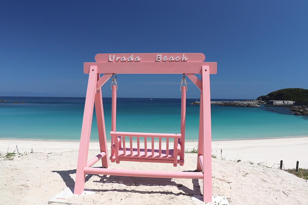 ジャカルタの海岸の宝石を公開：最高のビーチへの究極のガイド » Agoda: See