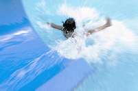 80点を超えるウォータースライダー 女性のイラスト素材、ロイヤリティフリーのベクター素材グラフィックスとクリップアート - iStock