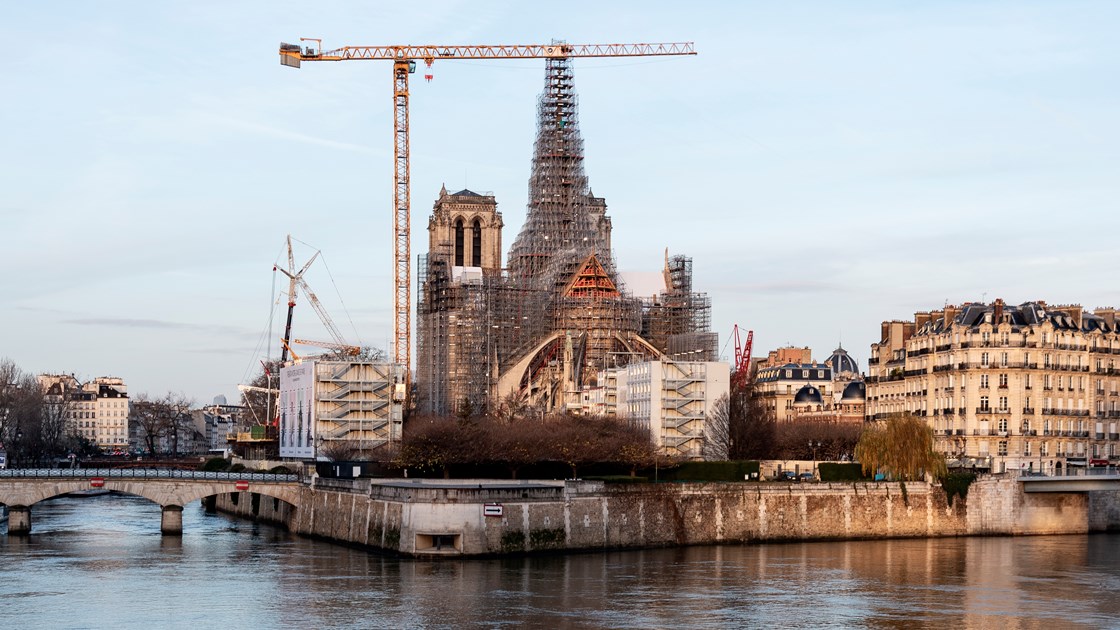 パリ・ノートルダム大聖堂展 タブレットを手に巡る時空の旅日本科学未来館Miraikan