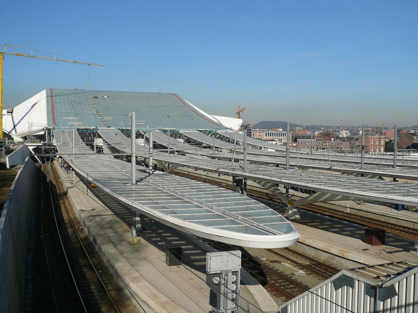 建築 翼を広げるミルウォーキー美術館 サンティアゴ・カラトラバ Hiroshi Kawajiri