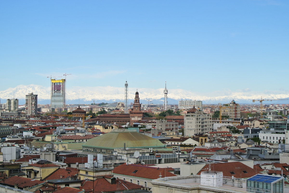 ☆冬のドイツ イタリア旅 ５−ドゥオーモの昼と夜』ミラノ イタリア の旅行記・ブログ