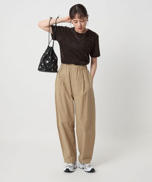 遊園地レディースコーデ集♡デートや友達、家族とのお出かけなどシーン別で紹介！ - PREMIUM