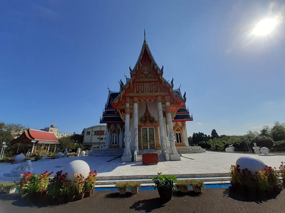 日本のタイ寺院でタイ気分！成田のワットパクナムへタイ人と参拝 - たびハピ