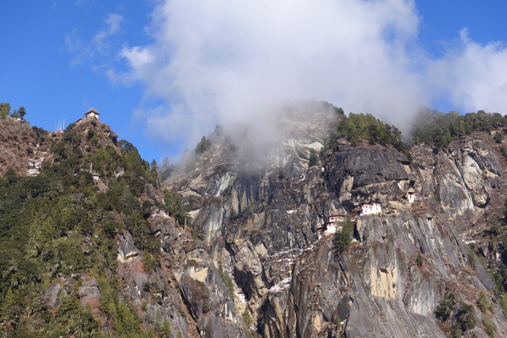 ブータンのタクツァン僧院の写真素材82514870- PIXTA