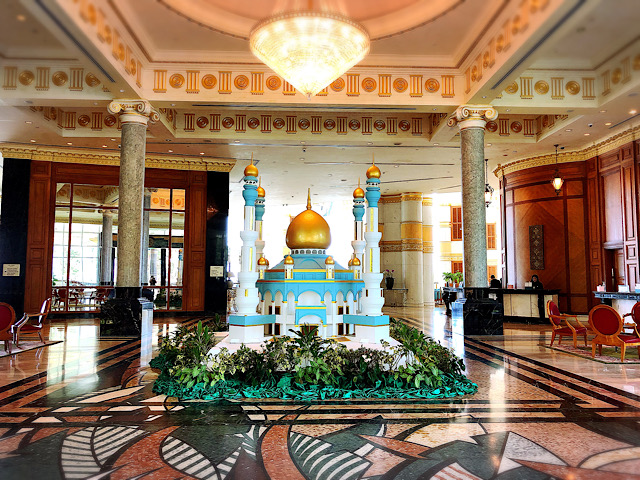 ブルネイに来たら外せない！世界に2つしかない7つ星「エンパイアホテル」のアフタヌーンティー旅Pocket