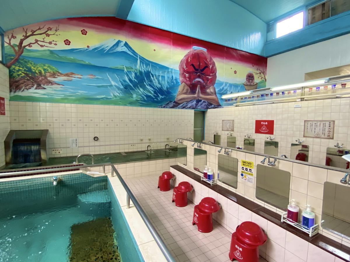 東京・押上の梅香る銭湯体験！「男梅」と大黒湯のコラボ