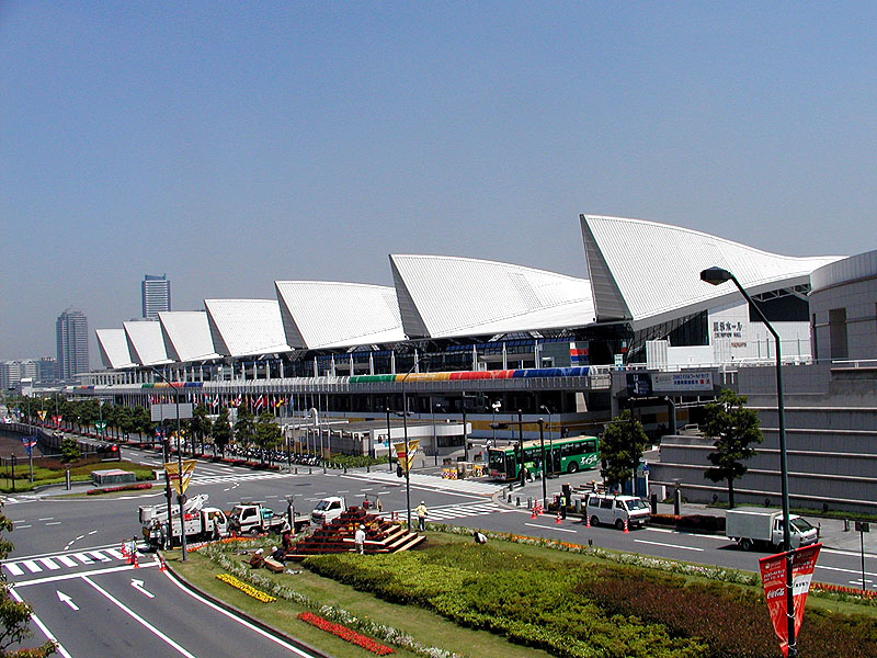 NOU CAMP NOU から見た 米国