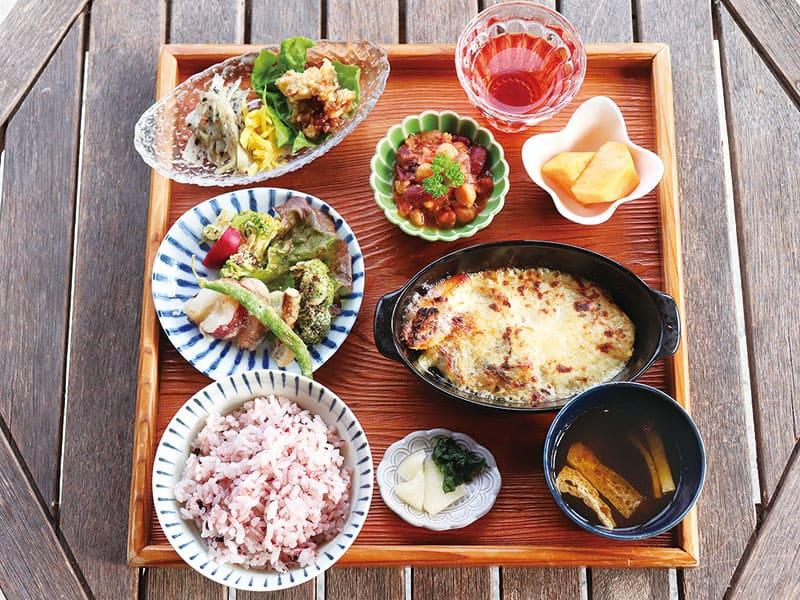 2024 奈良公園周辺のグルメスポットおすすめ18選！ランチ・ご当地グルメも紹介 – narrative media