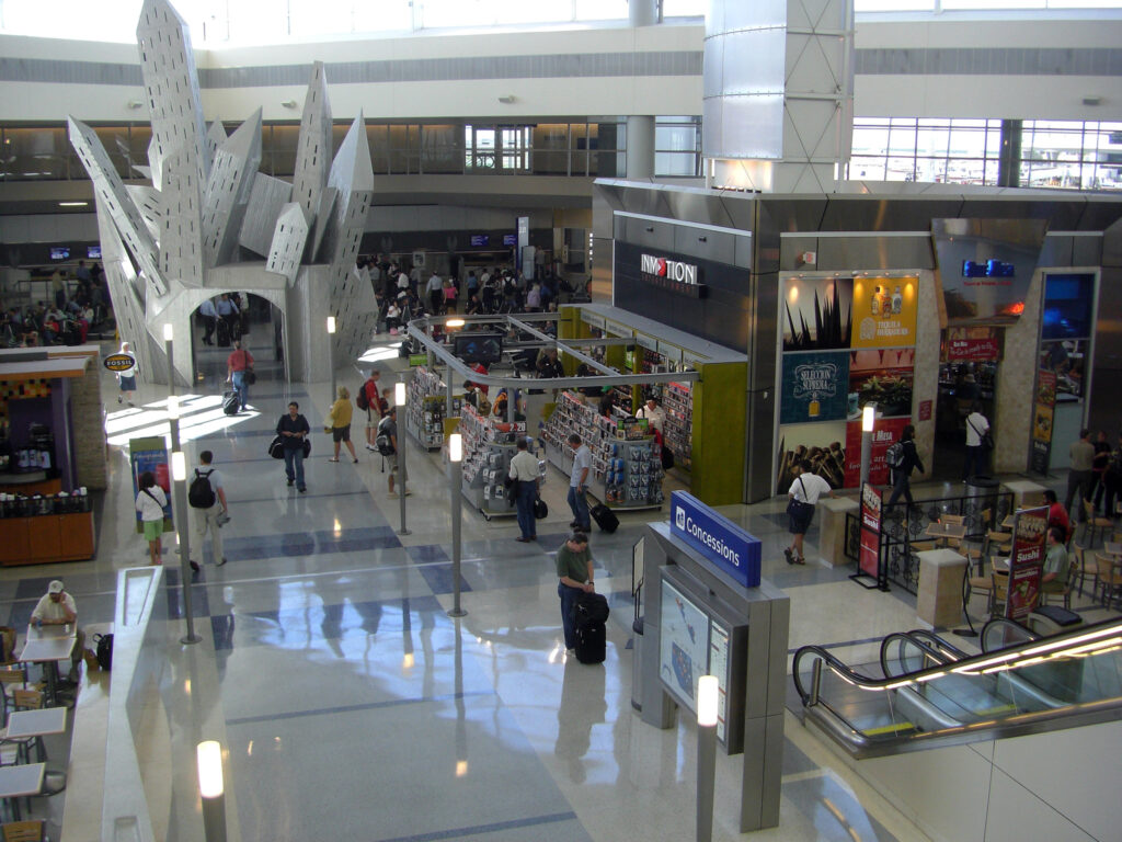 第64回 ダラス・フォートワース空港がさらに拡張！2,200億円でターミナル増設 - 広い庭、大きな住宅、安定した資産価値急成長するテキサス州の不動産投資ならクルーズハウジングコーポレーション