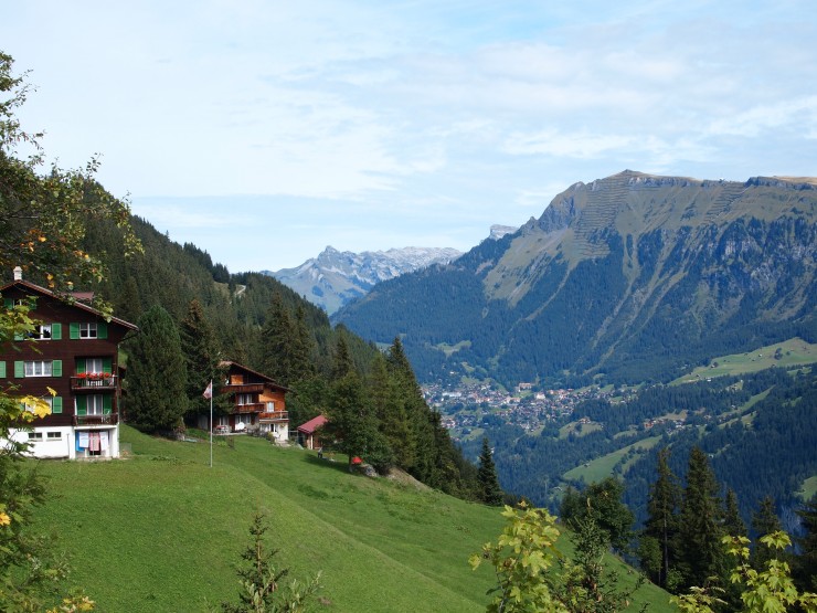 シルトホルン ピッツ グロリアジェームズ ボンド山ツアー
