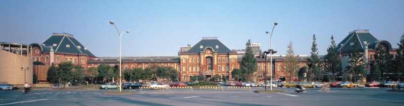 美しく復原された「東京駅・丸の内駅舎」の歴史と見どころ日本の美しい旅景色