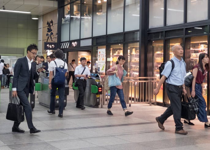 配信終了 JR秋葉原駅中央改札口混雑状況ライブカメラ 東京都千代田区外神田ライブカメラDB