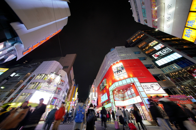 南池袋公園の夜を楽しむ方法2025 年のリアルなLemon8ユーザー体験