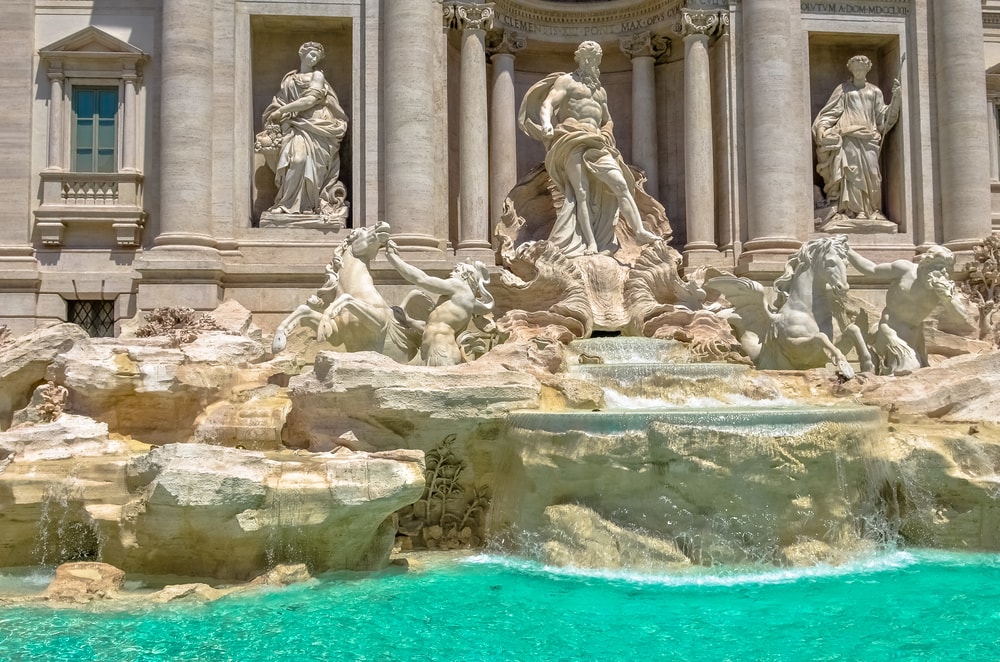 120点を超えるイタリア トレビの泉のイラスト素材、ロイヤリティフリーのベクター素材グラフィックスとクリップアート -