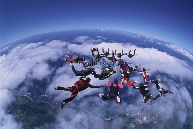 スカイダイビング体験の予約 ケアンズKlook