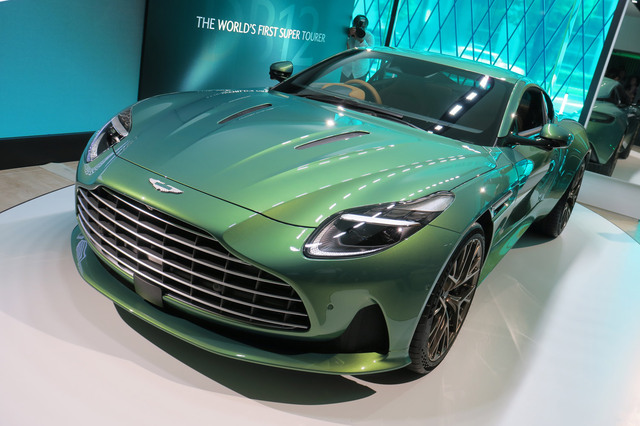 画像22枚：強烈な色対比！2021年F1セーフティカーは緑の「アストンマーチン」と赤の「メルセデス」Formula1-DataF1情報・ニュース速報解説