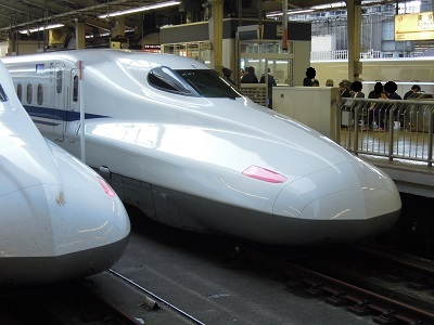 一瞬 東海道新幹線「A席でも富士山が見える区間」を解説