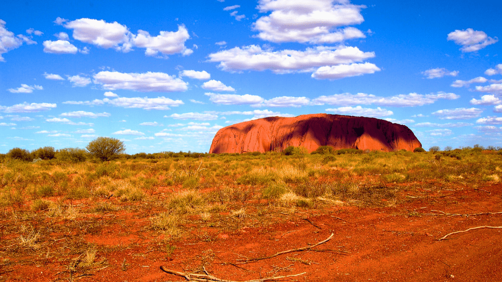 ウルル エアーズロック 観光ガイド場所・行き方・魅力を徹底解説