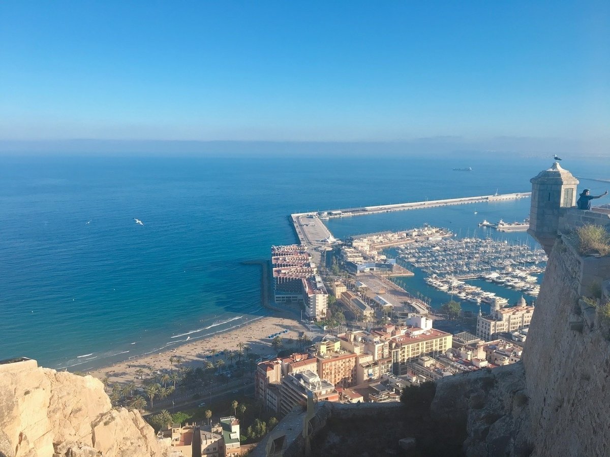 2025年最新版 アリカンテ観光はこの記事1つでOK！観光・ホテル・グルメ・交通を完全網羅スペイン留学・60カ国渡航済みの旅のプロが解説はるカタルーニャ