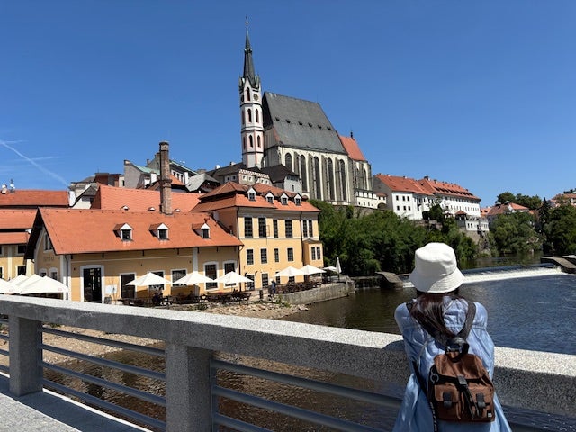チェコの世界遺産プラハ歴史地区へ。旧市街地広場からプラハ城に向かう王道コースをご紹介トリドリ