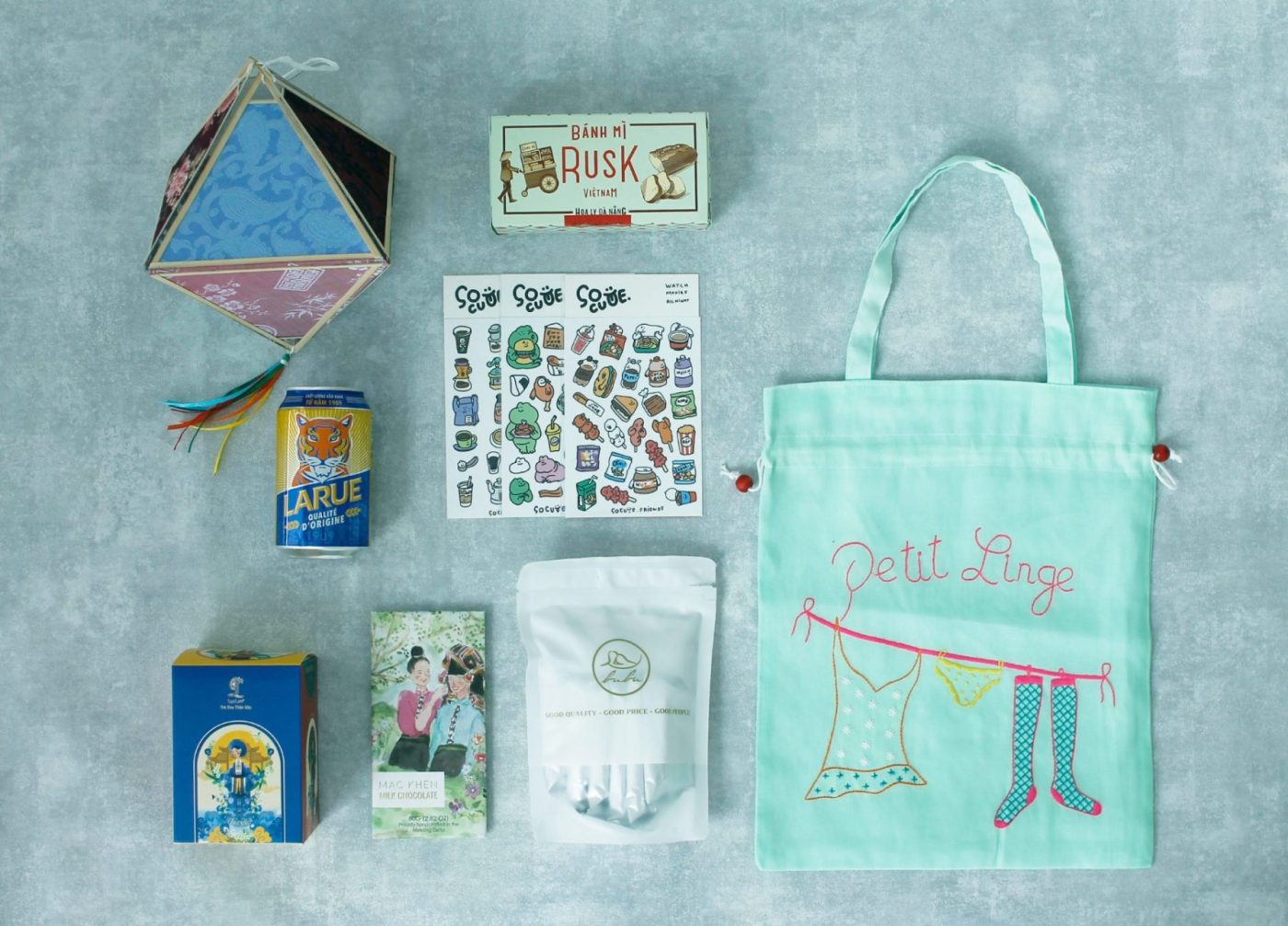 2025 ホイアンナイトマーケットを完全攻略！B級グルメや楽しみ方まで紹介