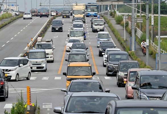渋滞時の車線選び、走り方、身を守るポイント - ウェザーニュース