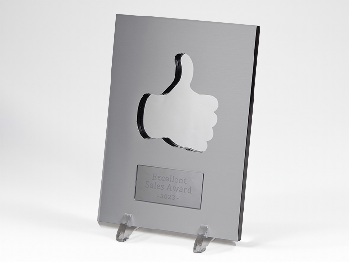 M&A成約などの記念品 トゥームストーン・ツームストーン メイクワン銀座