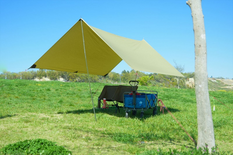 オクタ 八角形 タープの張り方・使い方紹介！設営は面倒だけど張り方は自由で楽しい！！ - 強欲男は身をやつす