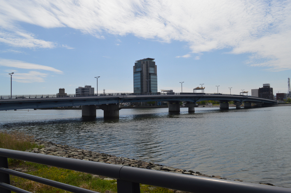 松江の宍道湖にあった貸ボート : 水郷松江噺