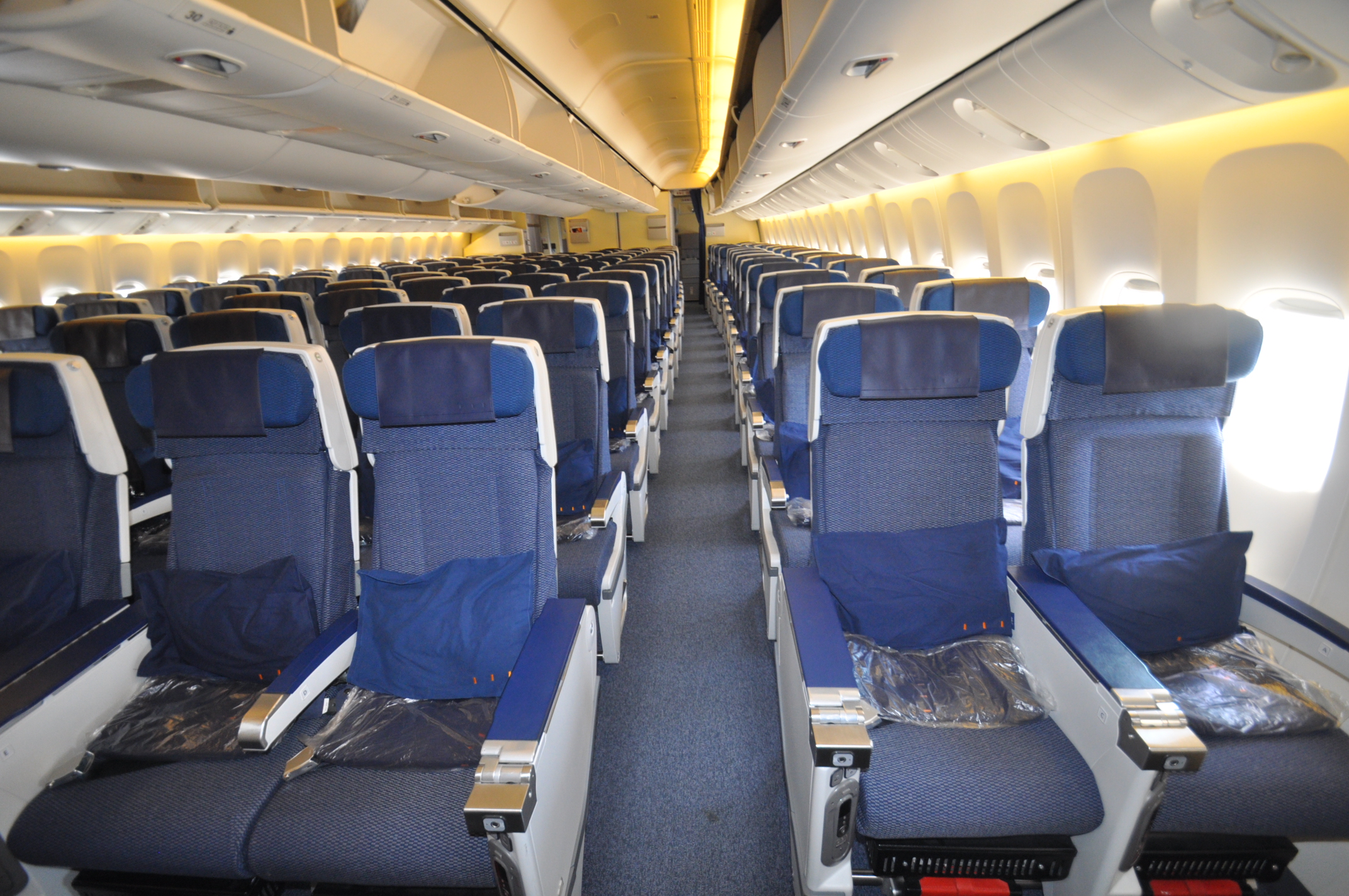 JAL国際線 プレミアムエコノミークラス シート