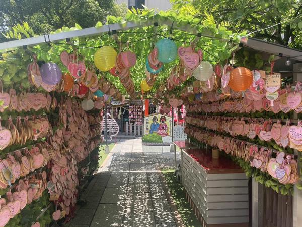 もっと関西 創建1300年「恋人の聖地」 お初天神