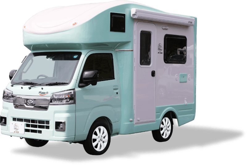 女子キャンに、かわいい軽キャブコン「アマホ」 全長3.4mに、車中泊のアイデア満載AUTOCAR JAPAN