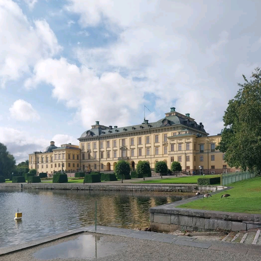 ドロットニングホルム宮殿、ストックホルムチケット、ツアーなどを予約