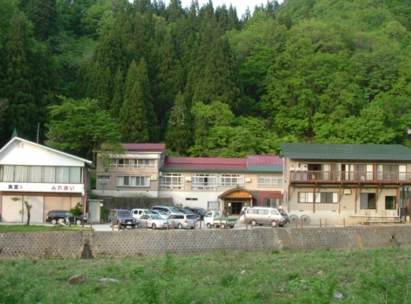 飯豊山 飯豊山荘→川入縦走こたろさんの飯豊山・大日岳・御西岳の活動データYAMAPヤマップ