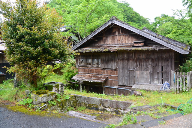 完成した小屋はこちら 2017 01 02三重県伊勢志摩の国立公園山頂に「キャンプベース小屋」を建設！