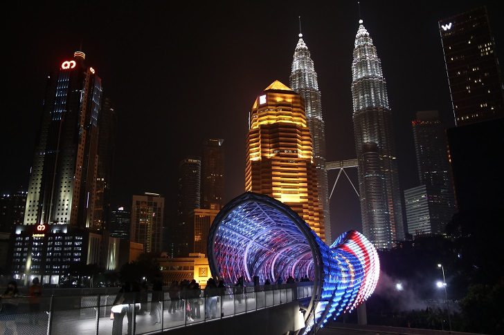 クアラルンプール マレーシアの大都会にそびえ立つ一度は行きたいビルディング５選 - おすすめ旅行を探すならトラベルブック