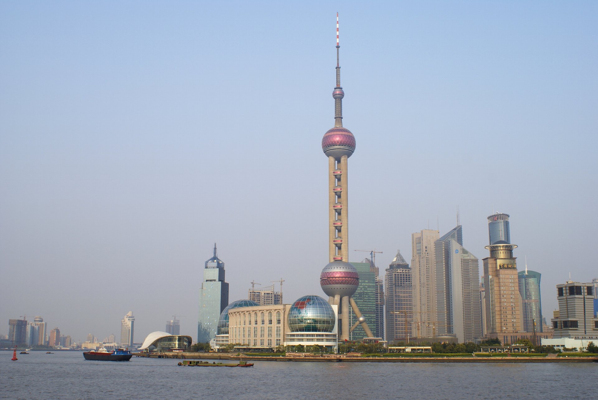 東方明珠電視塔 - Wikipedia