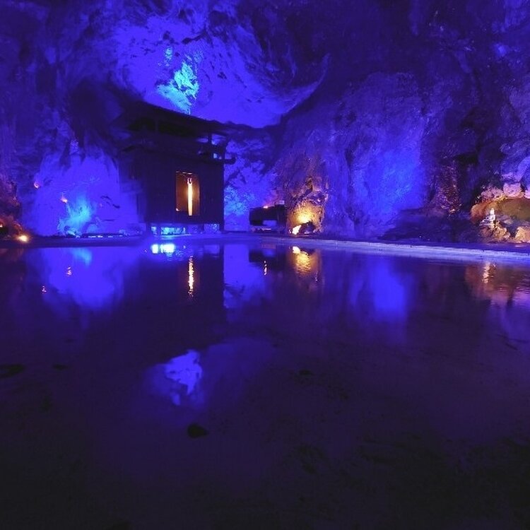 聖域の岬 青の洞窟能登半島のパワースポット石川- かべごえ旅行絵巻