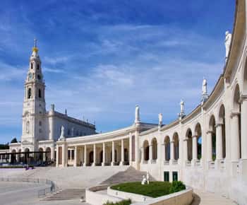 中世ポルトガルの勝利と独立の象徴！世界遺産バターリャ修道院 ▻ Portugal Travel
