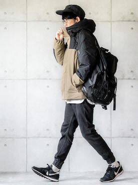 冬のリュックコーデ 大人の女性がおしゃれに「リュック」を合わせるなら？ 着こなしのコツ4選レディースファッションAll