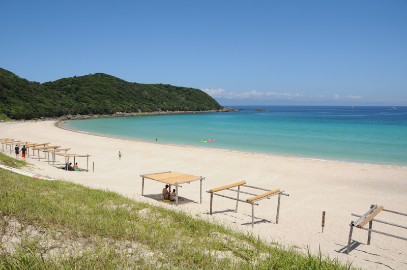 北部発・水納島上陸 本島から15分の楽園！ マリントライアル3コース＆日帰り海水浴ツアー☆お得な特典満載＆往復乗船券付☆ HIS