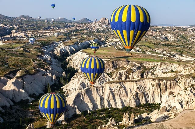 気球のときの服装 ３月上旬ver. **カッパドキアのオヤのお店