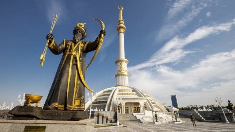 トルクメニスタンと地獄の門旅行・ツアー・観光特集 ～いざ、中央アジアの神秘の国へ～ユーラシア旅行社