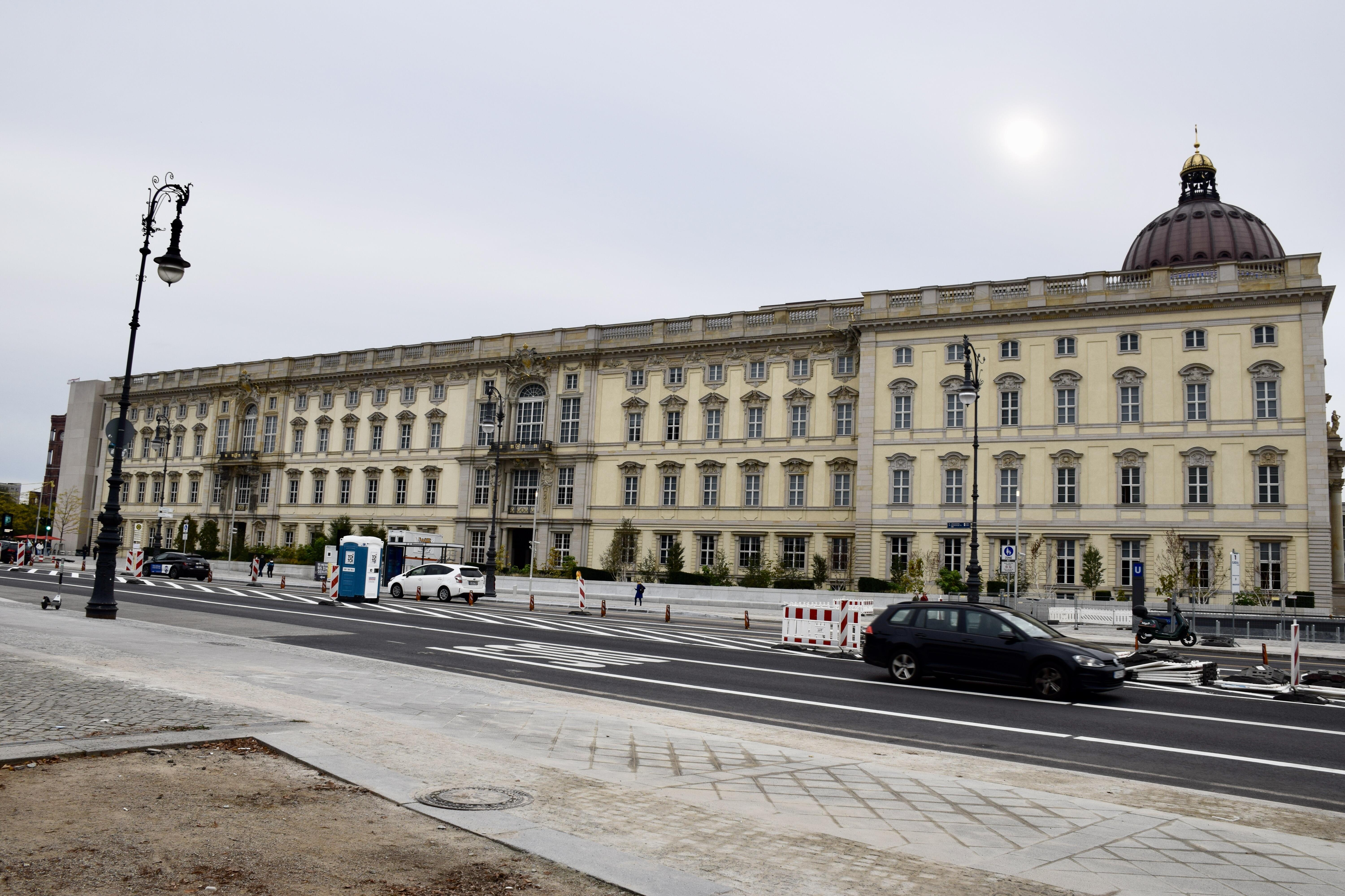シャルロッテンブルク宮殿の歴史と見どころを紹介 ベルリンの隠れた宝石はねうさぎドットコム