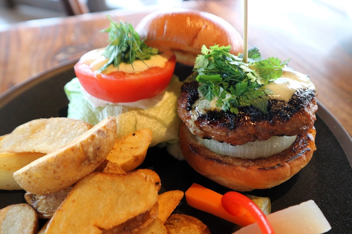 八王子「トウキョウ・ファーム・ヴィレッジ」がオープン！店内の様子やメニューをレポ – 多摩ポン