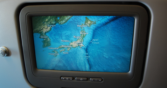 子どもと機内で快適に過ごすために覚えておきたい事輝くママハッピー・ノート.com